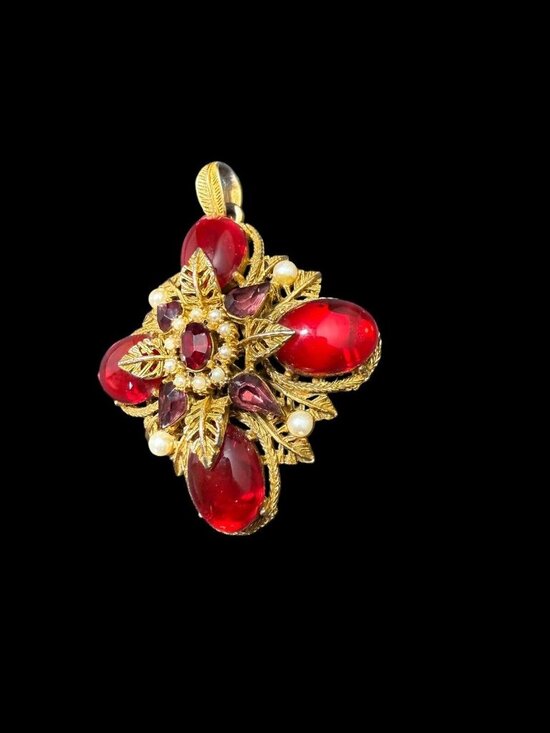 Red Gripoix Necklace - Etsy Arthur Pepper Statement Red Gripoix Glass Faux Pearl Pendant Gold Tone Signed